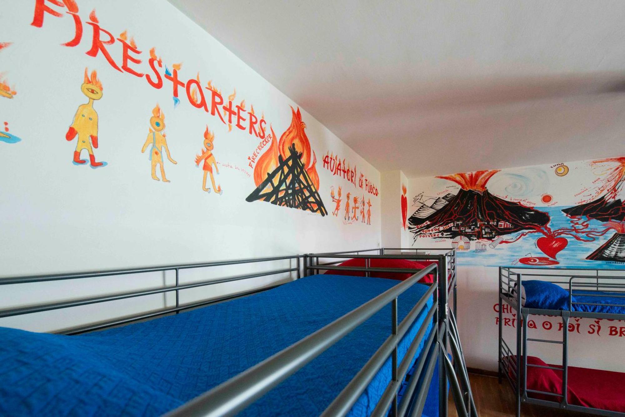 Eco Hostel Floreale Ерколано Екстер'єр фото