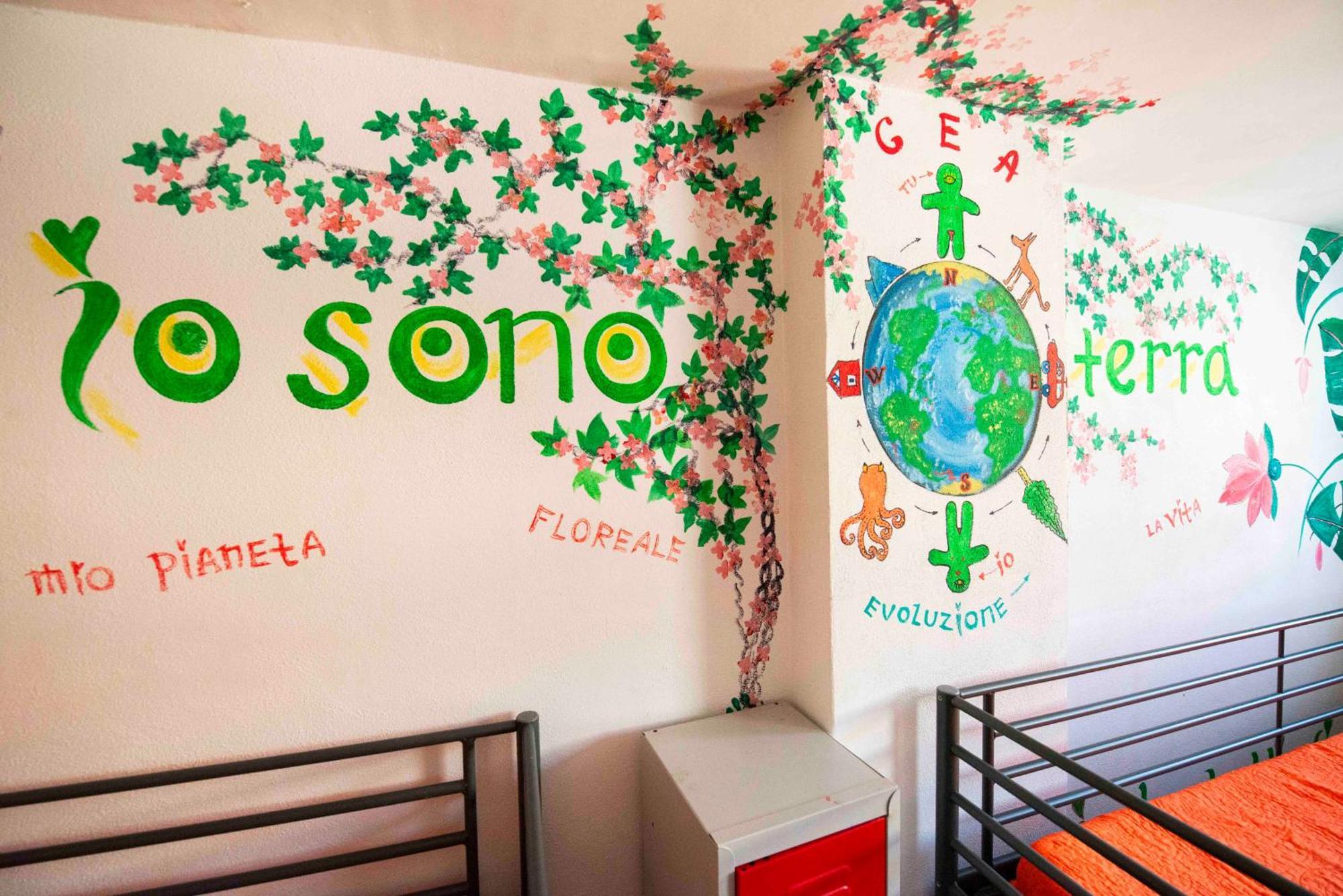 Eco Hostel Floreale Ерколано Екстер'єр фото