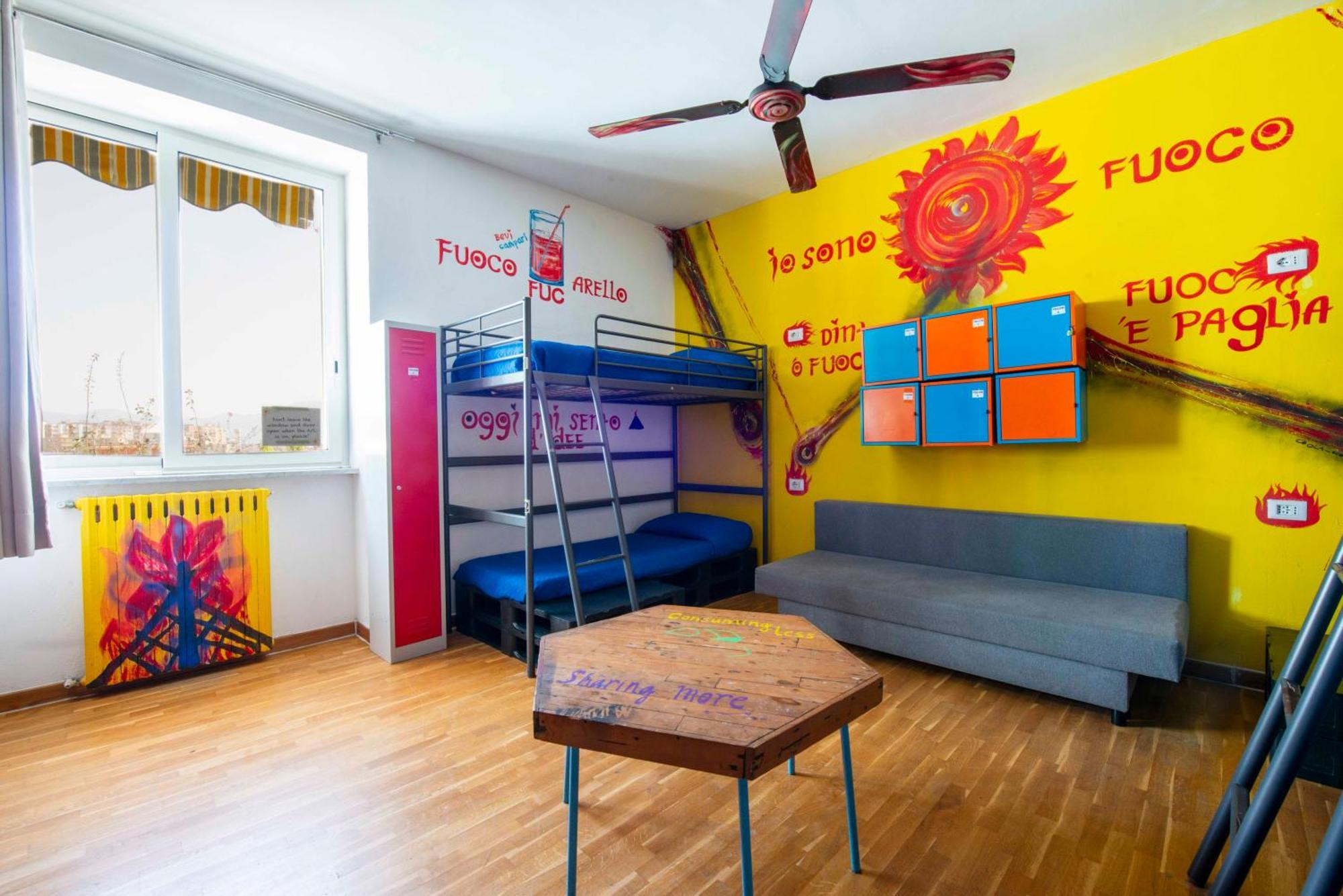 Eco Hostel Floreale Ерколано Екстер'єр фото