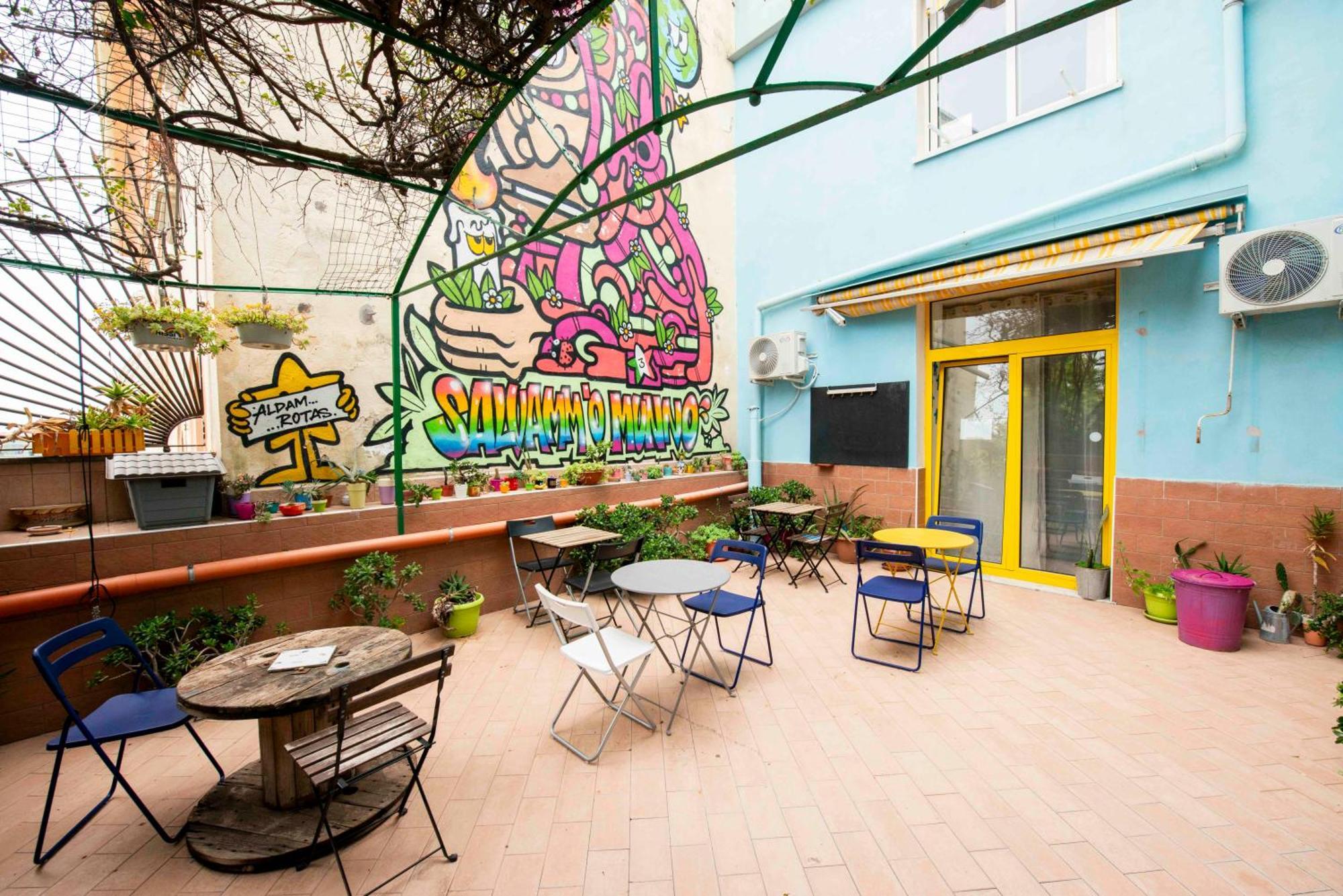 Eco Hostel Floreale Ерколано Екстер'єр фото